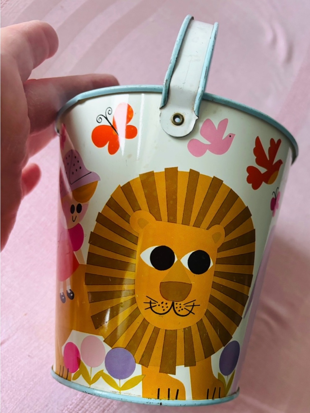 Ohio Art Sand Pail Bucket, Tin Litho Lion